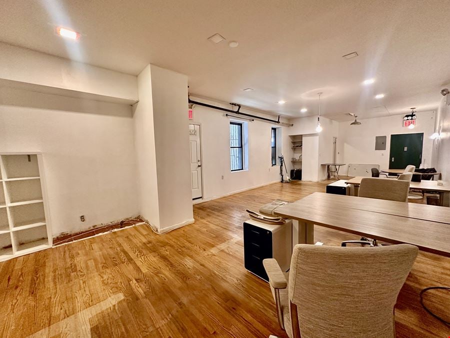 90 Elizabeth St