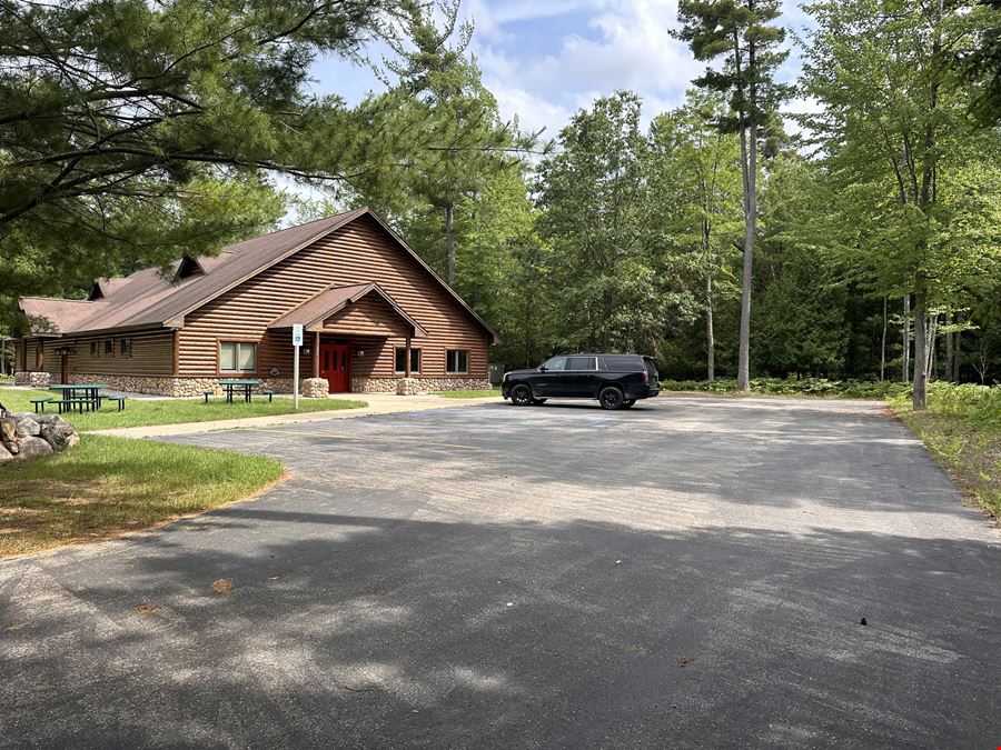 1499 Business Park Dr