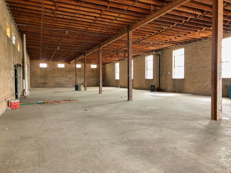 Opportunity Zone Historic Office/Warehouse in Mid City