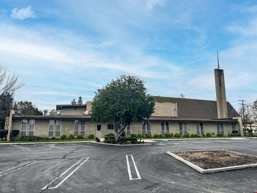 5520 Topeka Drive