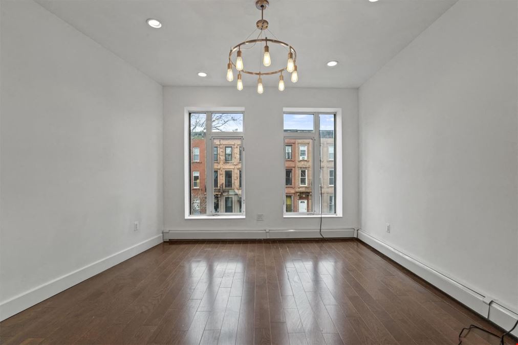 44-46 Decatur St
