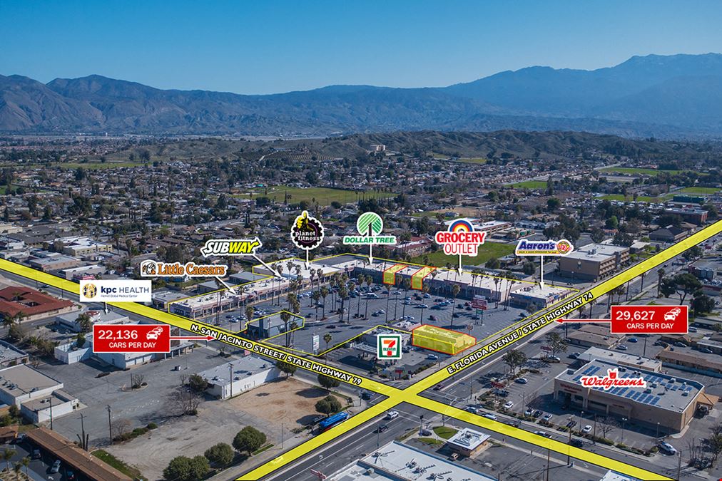 Ramona Plaza