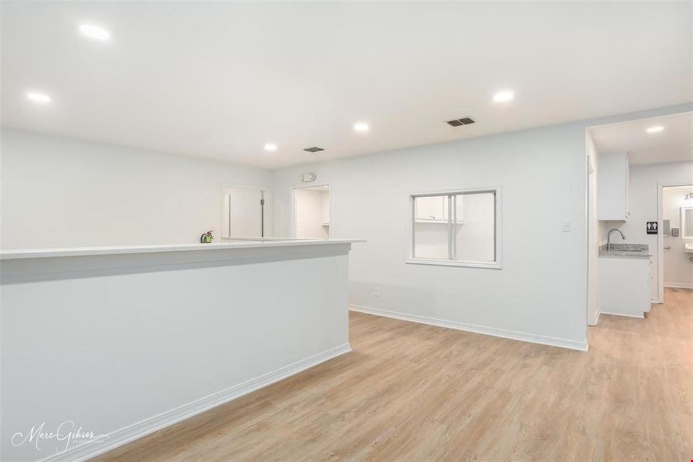 1010 Contractors Circle