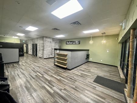Preview of Retail space for Rent at 911 Richmond Road