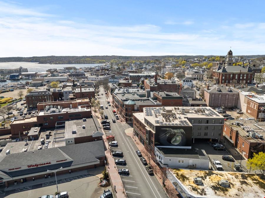 Beautiful Office or Retail Space for Lease in Gloucester, MA