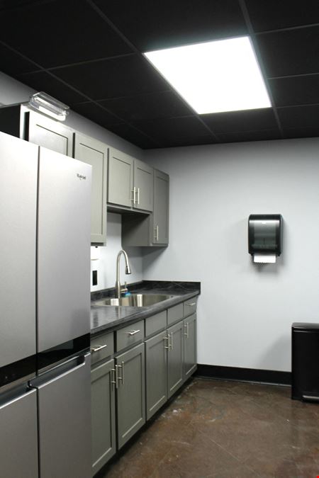 1,200 SF Industrial Flex Office Space – Prime Ridgeland Location