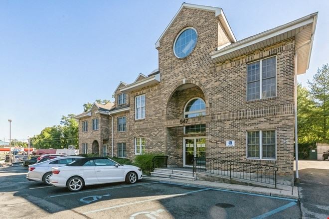 Preview of Office space for Rent at 547 Saw Mill River Rd