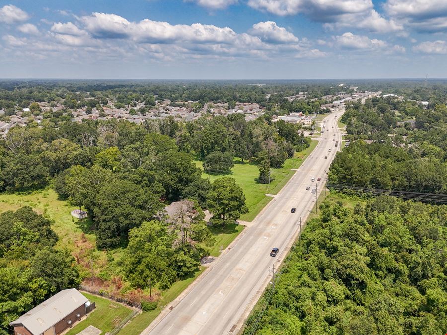 Prime Development Opportunity – ±12.93-Acre Site along O'Neal Lane at I-12