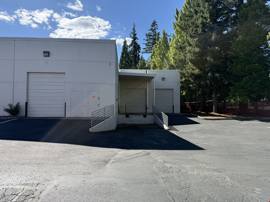 Boones Ferry Business Park, Building B