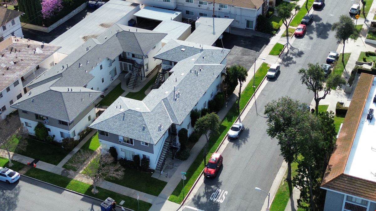 20 W Grand Ave