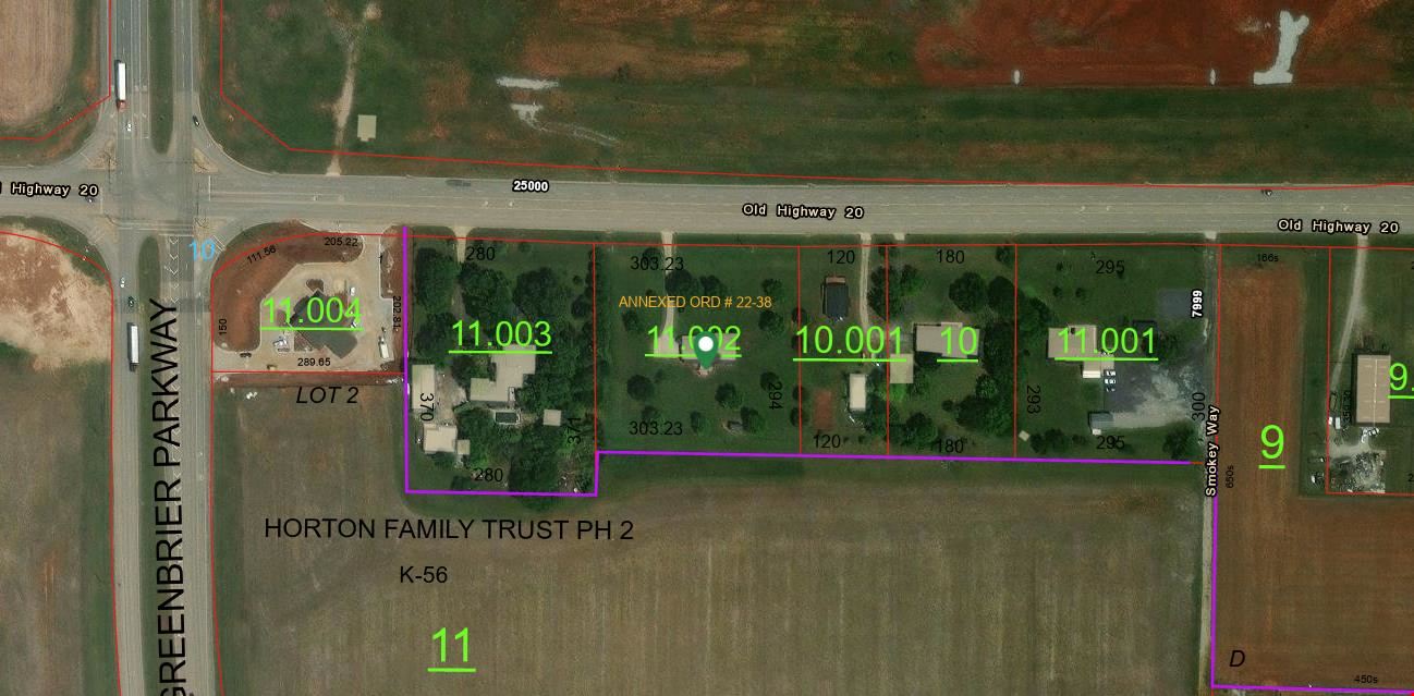 Acreage with Home along Old Hwy 20 near Greenbriar intersection