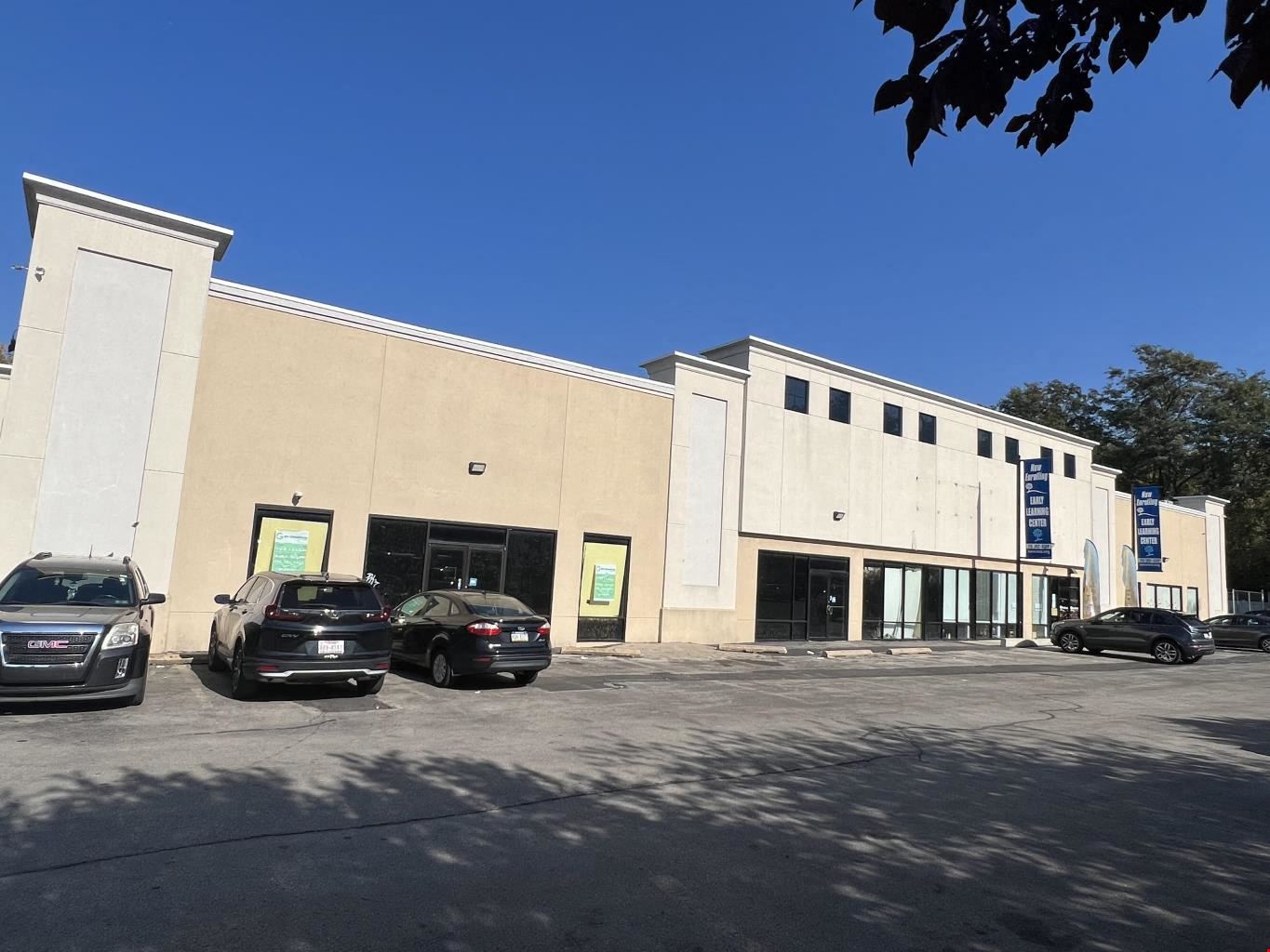 Versatile Retail & Event Space – Perfect for Pickleball or Business!