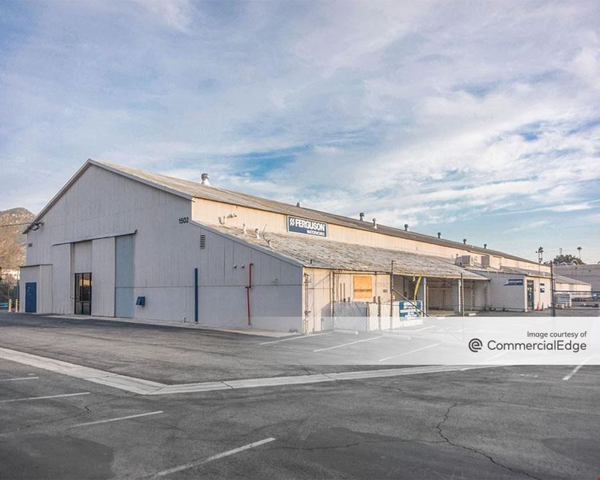 Columbia Avenue Business Park
