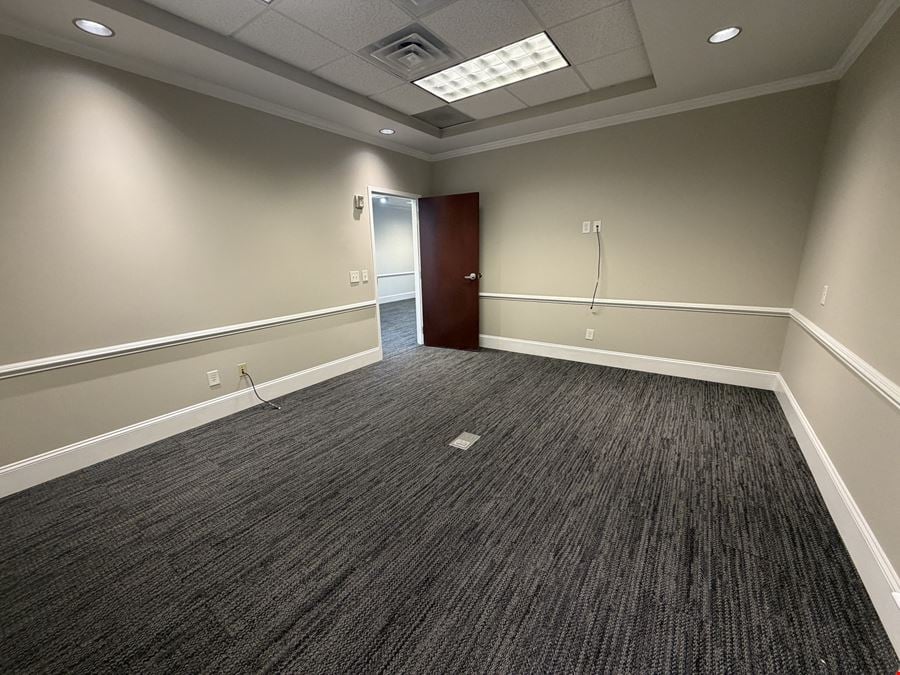 3 Office Suite- Clemson- 1,642 SQ FT