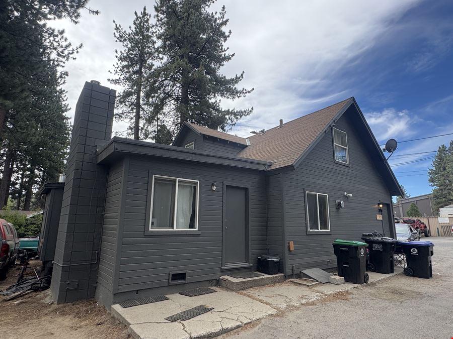 937 3rd St 4plex w/ Commercial Yard