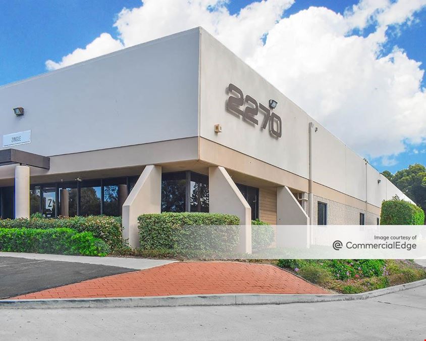 2270 Camino Vida Roble