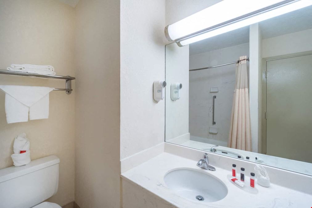 Days Inn - Columbus Airport