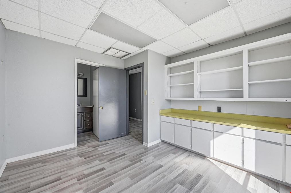 216 Dalton Dr