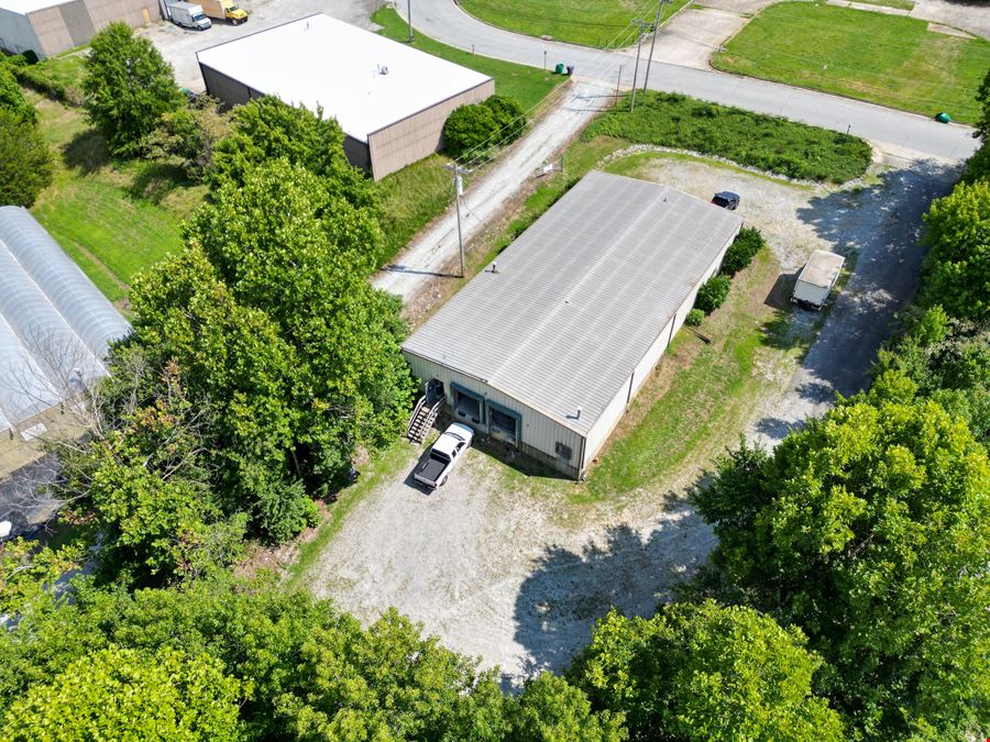 1310 Starr Dr