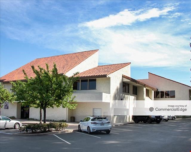 La Paz Office Plaza