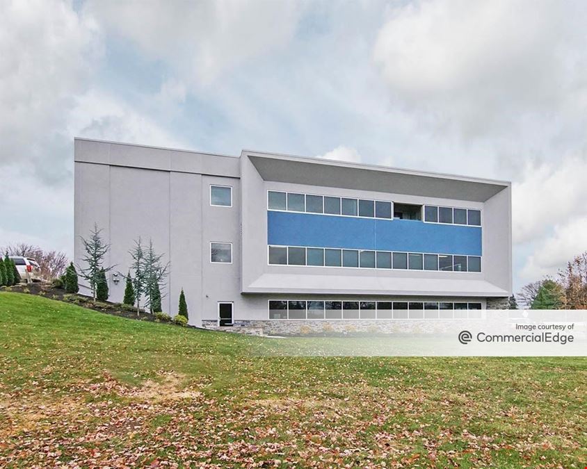 Colonial Professional Center