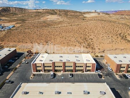 Preview of Industrial space for Rent at 4012 S River Rd