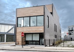 1290 N Clybourn Ave
