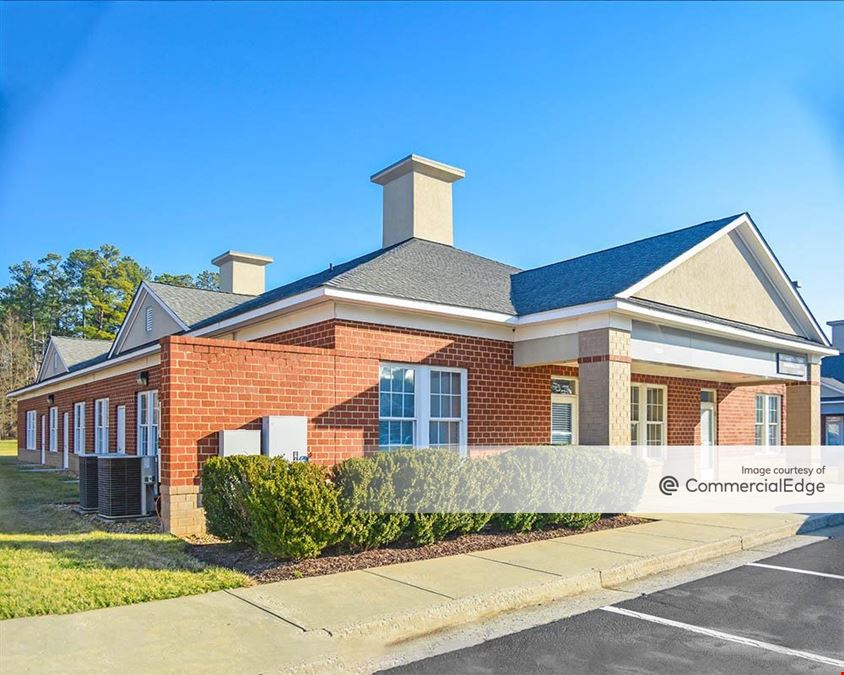 Grove Park Square - 11547 Nuckols Road