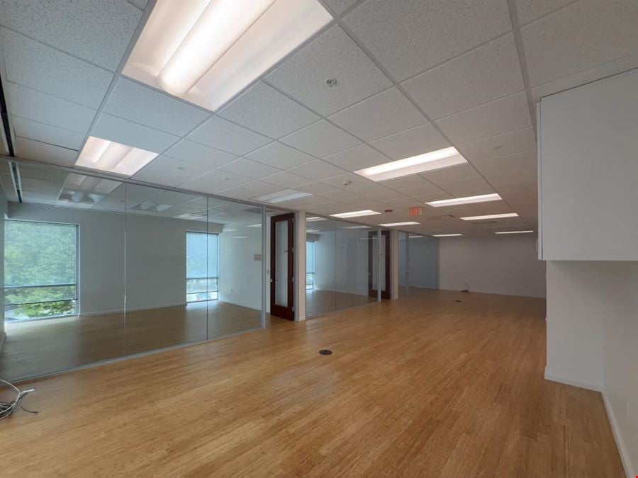 4055 Technology Forest Blvd