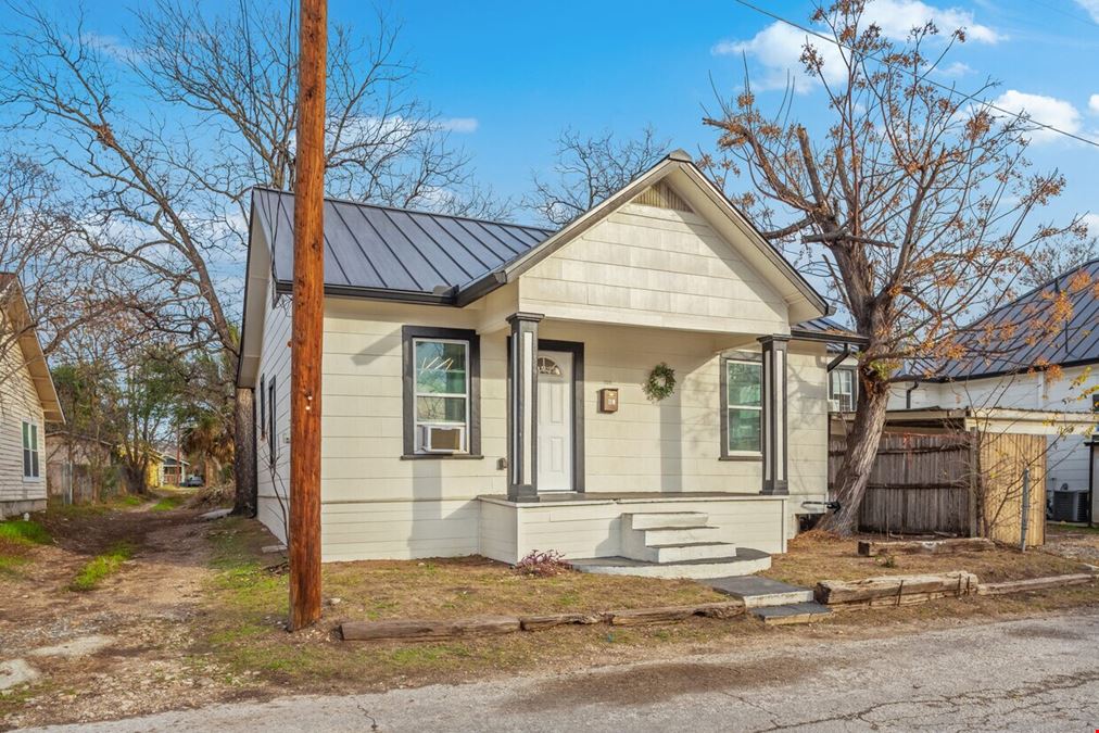 The Junction - 4 Plex 110 Muth Street | San Antonio