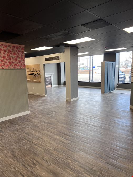 Street Retail/Office for Lease in Downtown Jackson