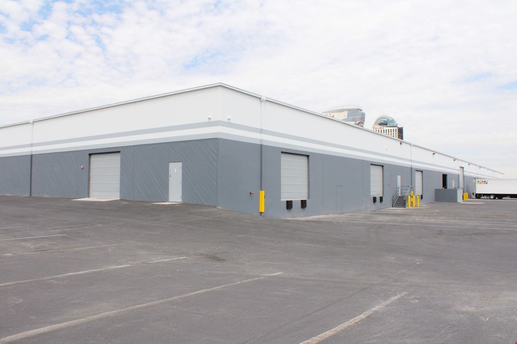 Valley View Commerce Center