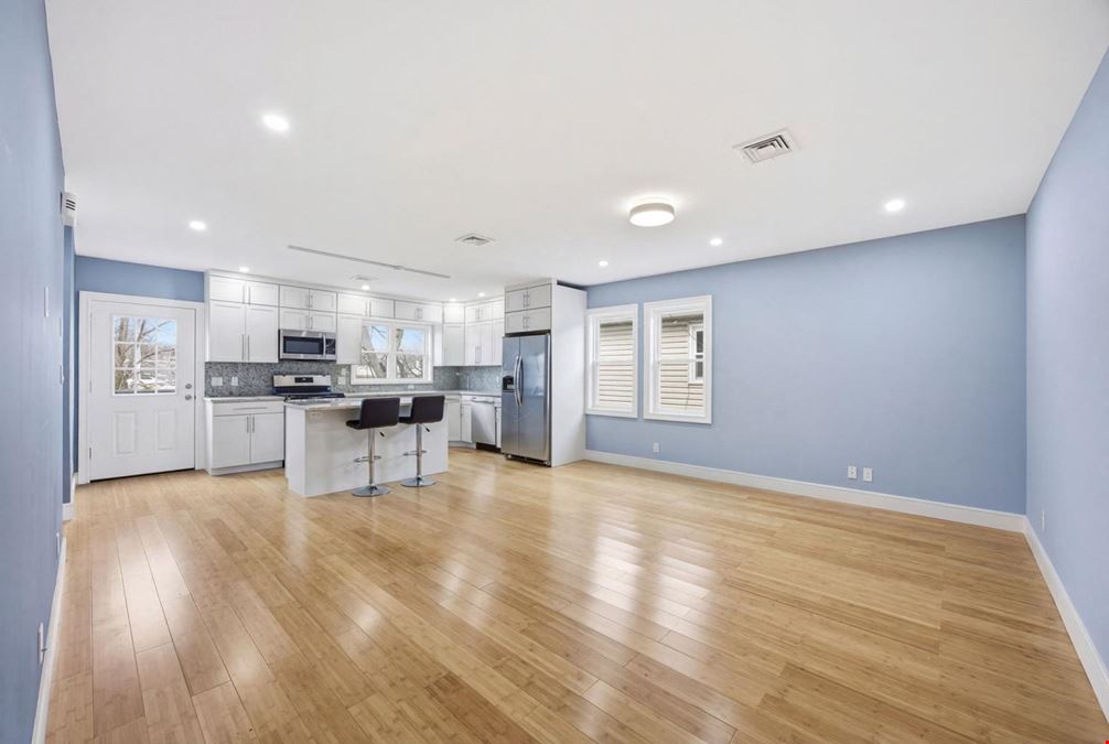 96 Coale Ave