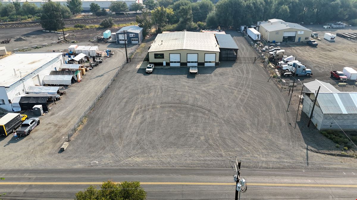 National Tenant Industrial Investment w/Excess Land