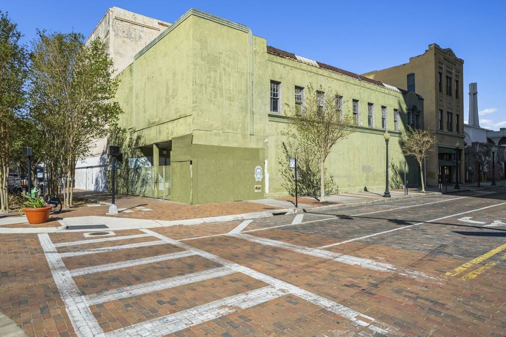 PRIME REDEVELOPMENT OPPORTUNITY IN DOWNTOWN TAMPA