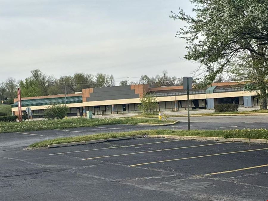 Salem Consumer Square