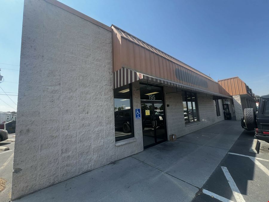 195 Caldwell Blvd.