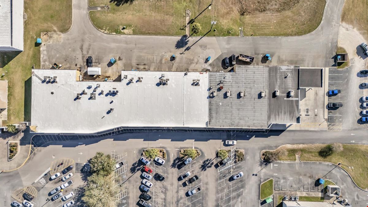 Suwannee Plaza