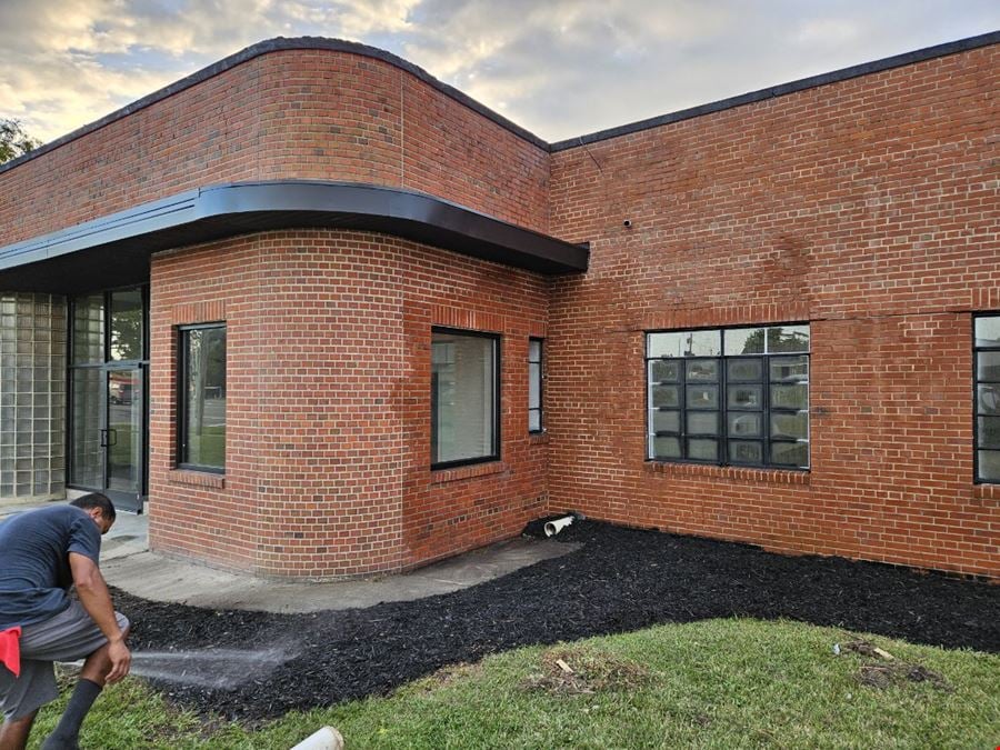 1415 - Selma Warehouse
