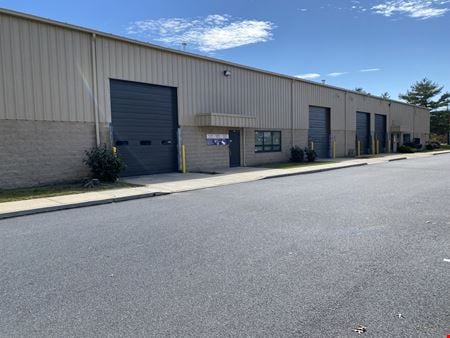 Preview of Industrial space for Rent at 1017 MacArthur Rd