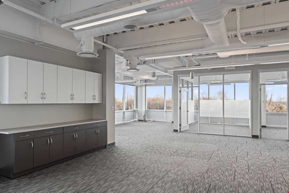 Gunston Commerce Center Leasing Opportunity