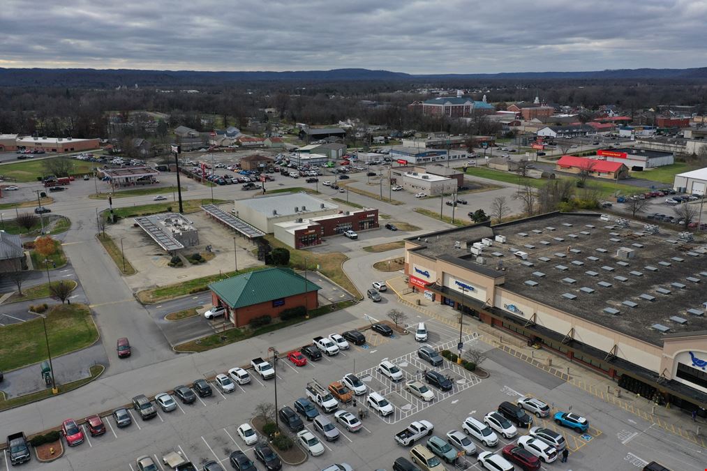 Free-Standing Shepherdsville Retail Building with Drive-Thru