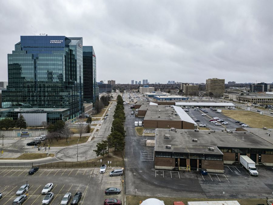 280-422 CONSUMERS RD UNIT 26