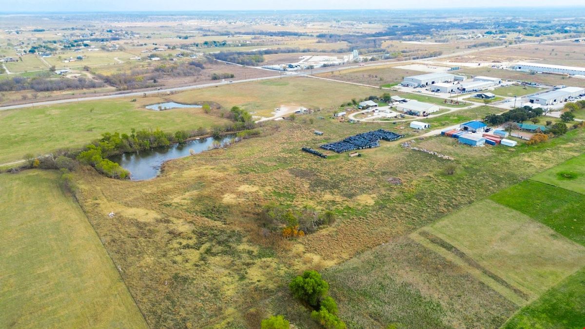9510 Swafford Rd, Justin, TX
