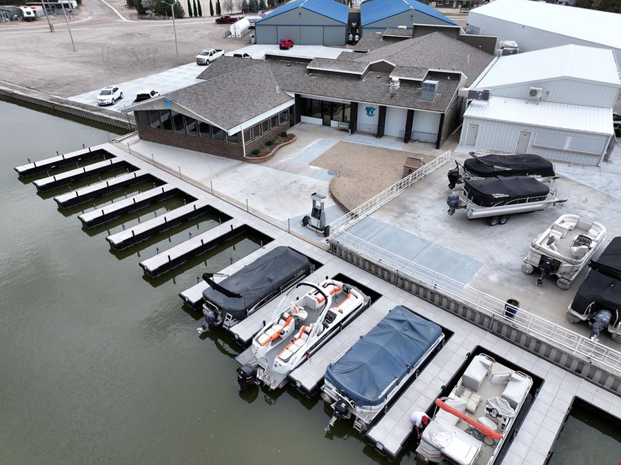 WOODCLIFF MARINA
