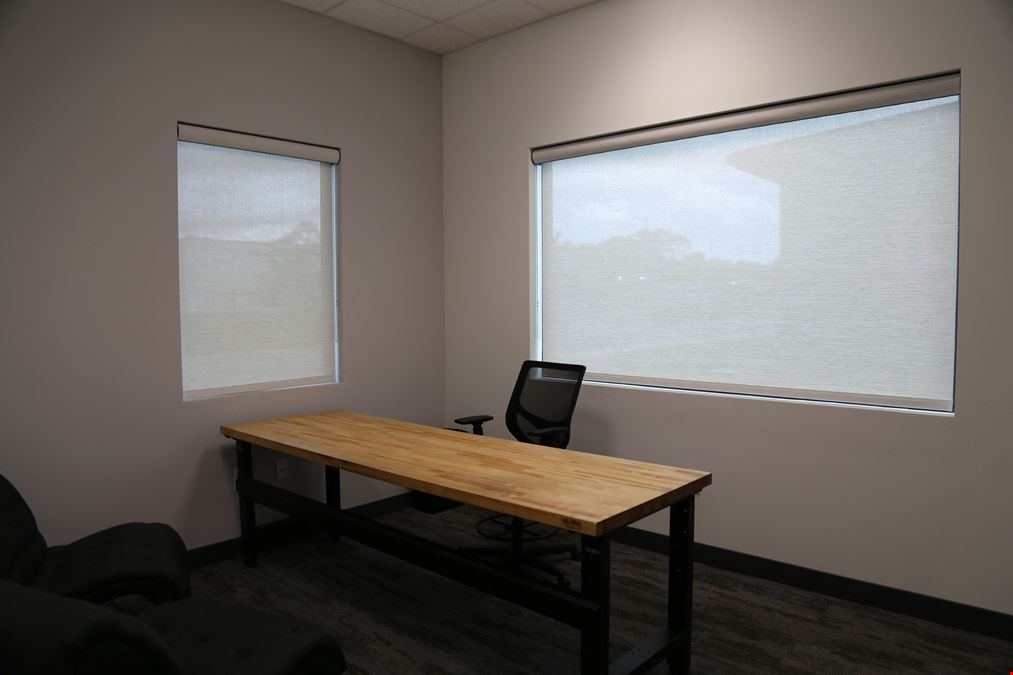 Markets West 1499 Office Suites