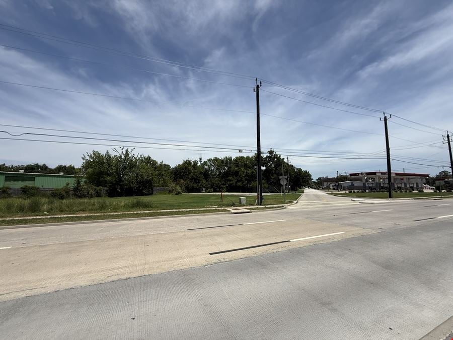 1400 Bayport Blvd, Seabrook, TX 77586 (0.27 ACRES)