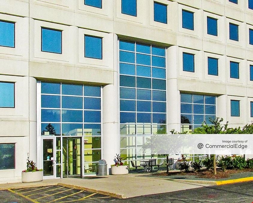 Caremark Towers - 2215 Sanders Road
