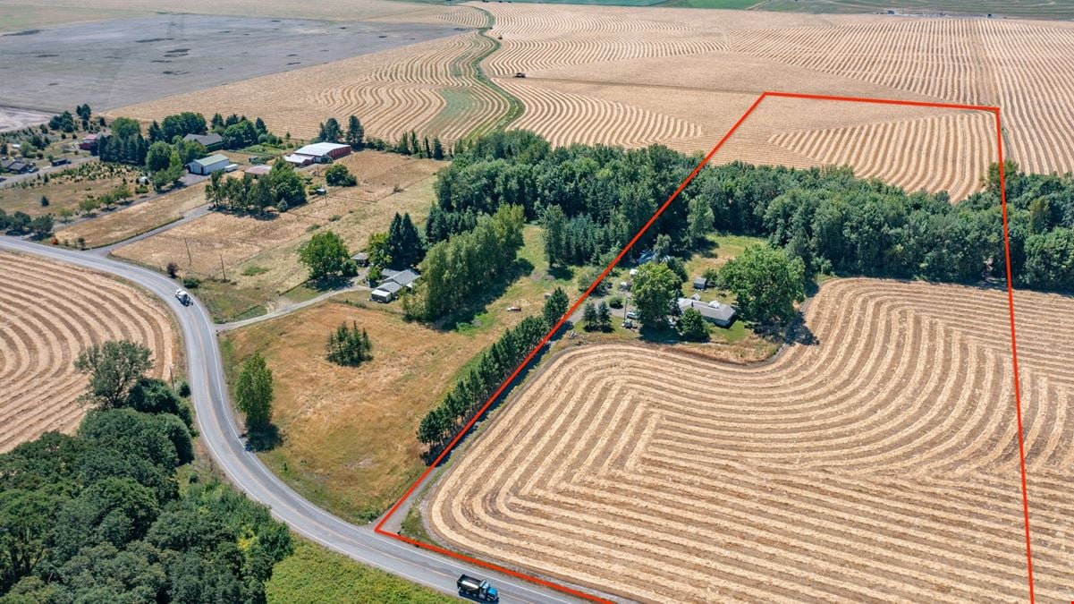 312 Ellingson Rd SE