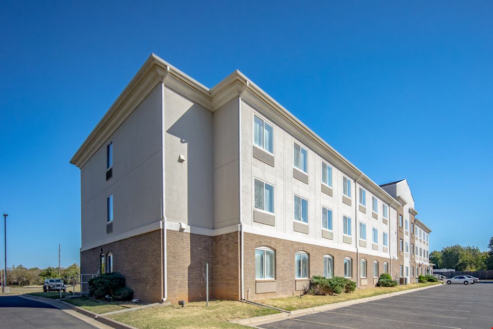 Holiday Inn Express & Suites Bethany (OKC MSA) OK